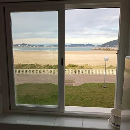 Apartamento En La Playa Laredo